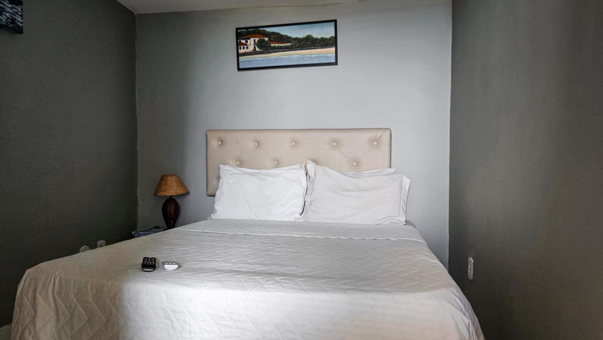 Bella Vista Ocean View Hotel Armacao dos Buzios ภายนอก รูปภาพ A bedroom at the hotel