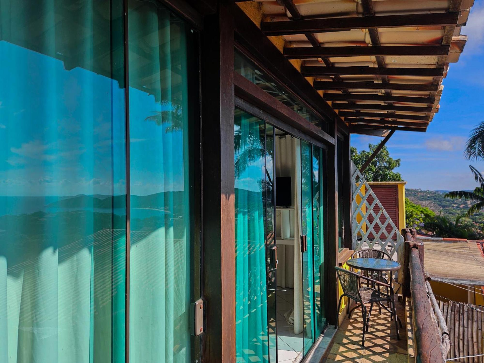 Bella Vista Ocean View Hotel Armacao dos Buzios ภายนอก รูปภาพ A glass house in the Philippines