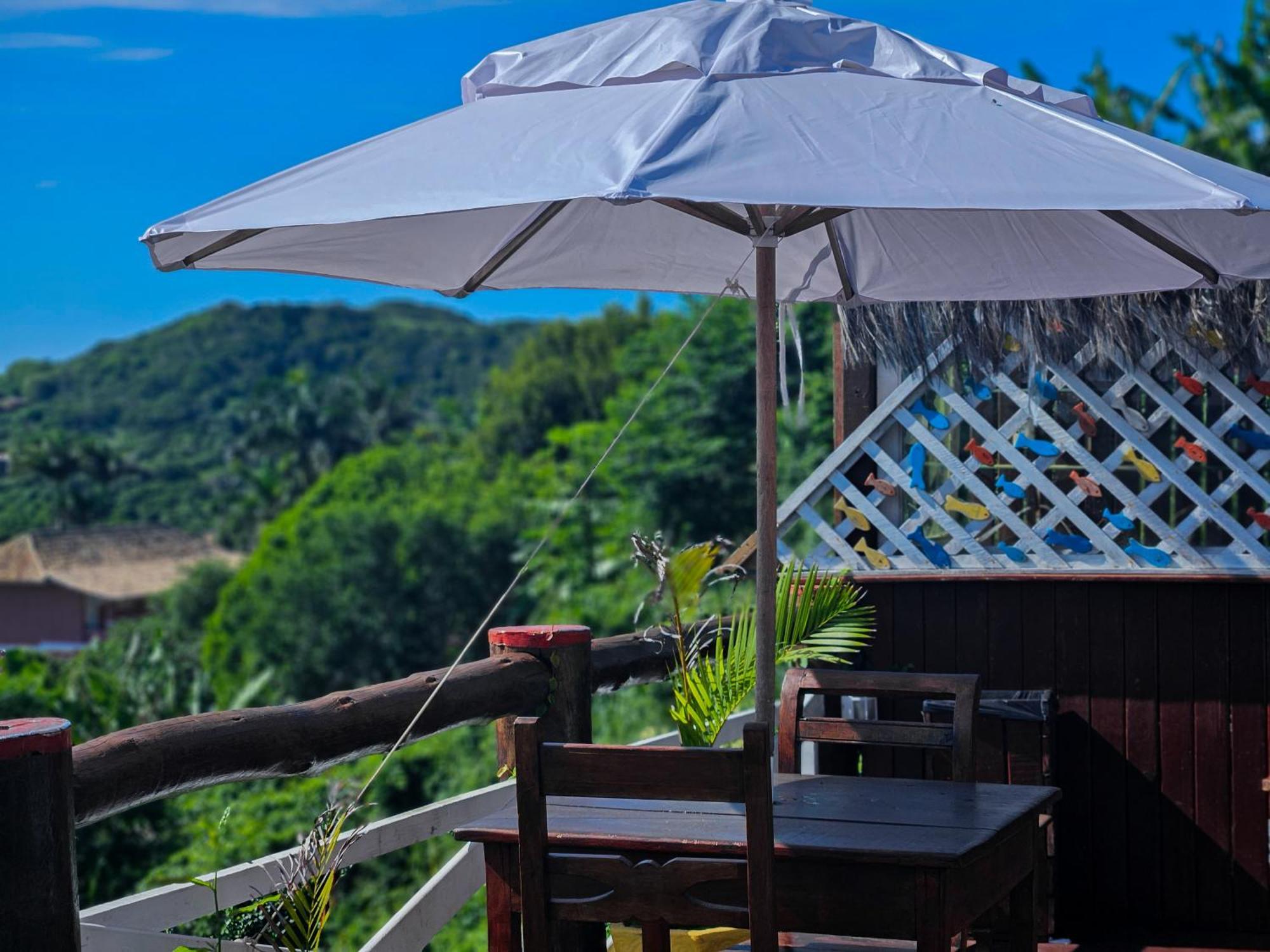 Bella Vista Ocean View Hotel Armacao dos Buzios ภายนอก รูปภาพ A patio umbrella