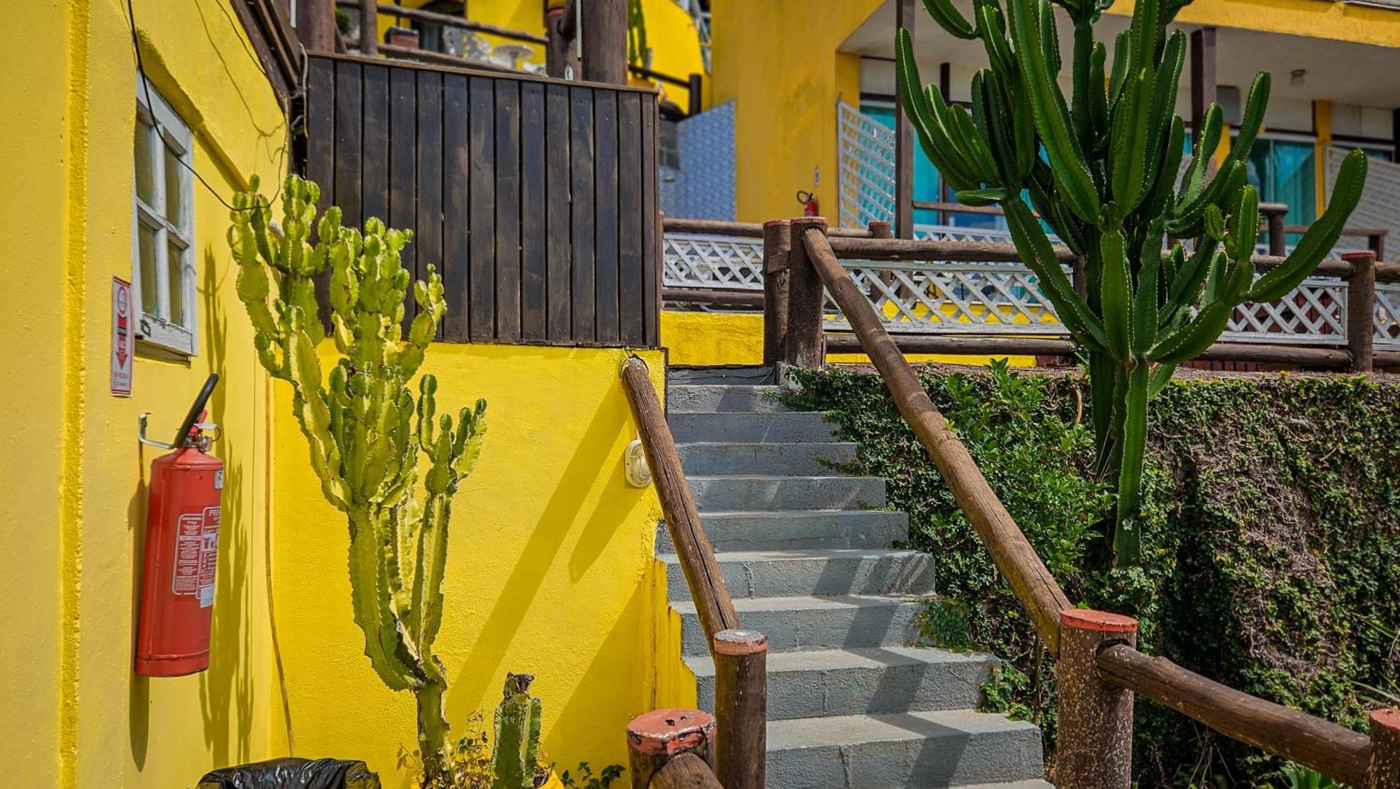 Bella Vista Ocean View Hotel Armacao dos Buzios ภายนอก รูปภาพ The entrance to the hotel