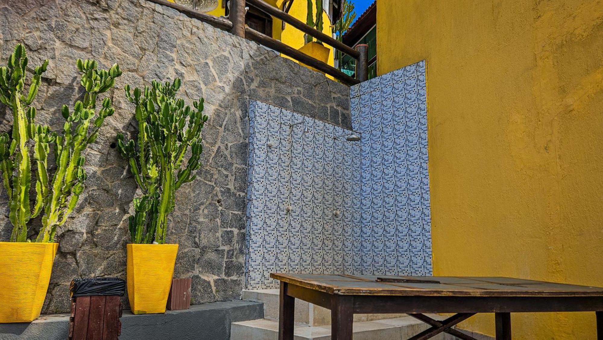 Bella Vista Ocean View Hotel Armacao dos Buzios ภายนอก รูปภาพ A typical house in the city