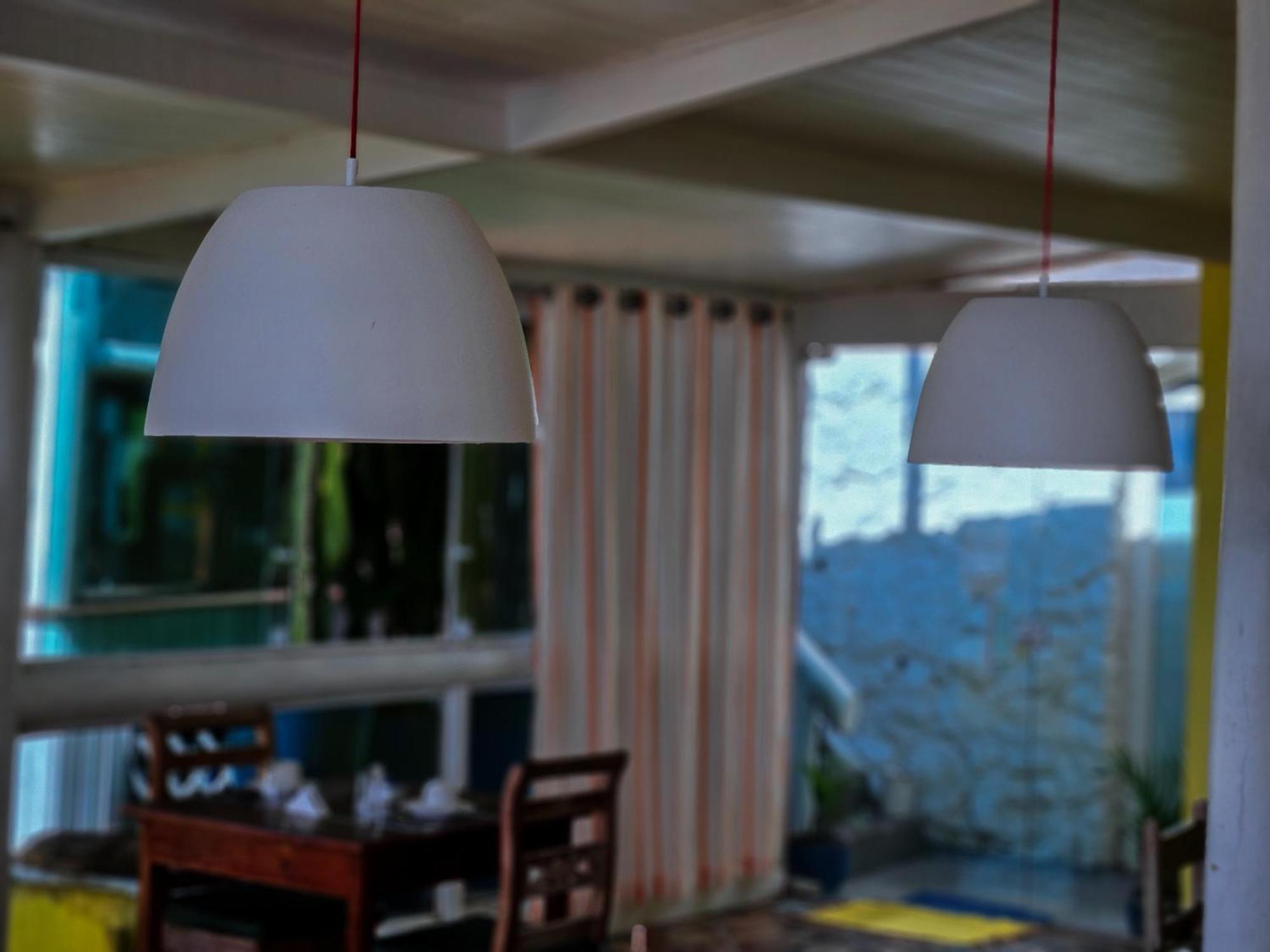 Bella Vista Ocean View Hotel Armacao dos Buzios ภายนอก รูปภาพ A pair of pendant lights