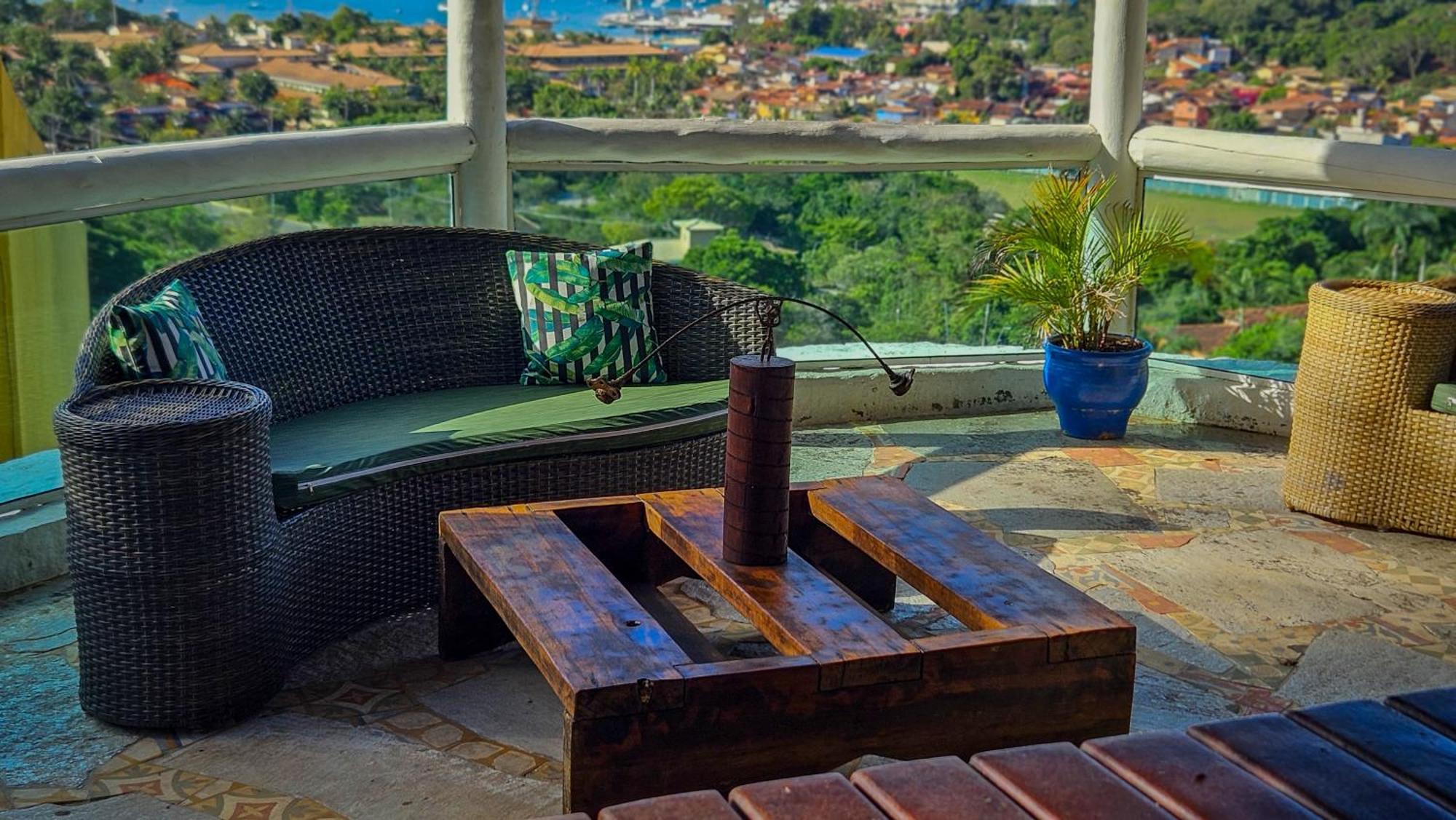 Bella Vista Ocean View Hotel Armacao dos Buzios ภายนอก รูปภาพ A balcony in a house